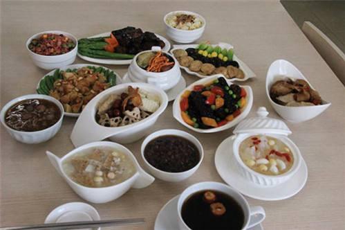 产妇月子餐30天食谱
