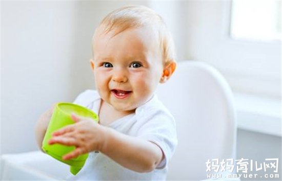 宝宝发烧如何处理 盘点宝宝发烧妈妈一定要做的事