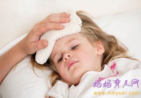 孩子高热原因多 抗生素类退烧药物别乱用