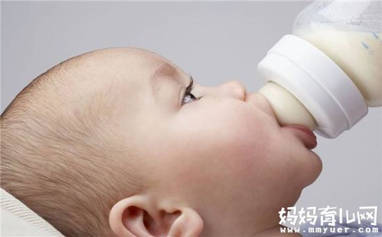 宝宝吃奶粉拉肚子怎么办 这4个办法帮你解决