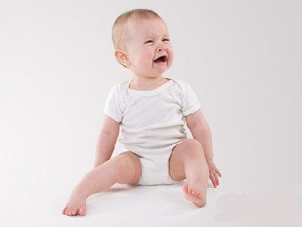 宝宝肚子疼妈妈很着急 六种原因先别看医生