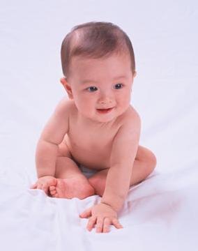 育儿专家为你分析：婴儿便秘是由什么引起的