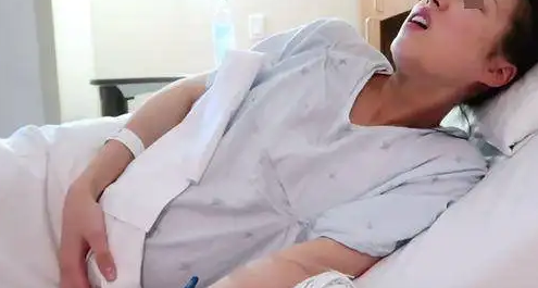 产妇阵痛是什么感觉？跟肚子痛是差不多的吗？