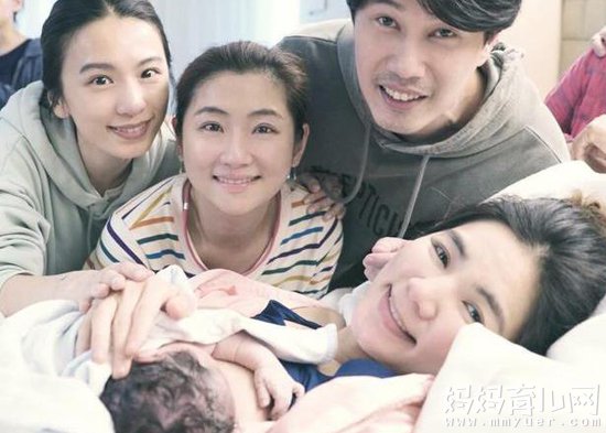 SHE再度合体 好姐妹全程陪同Ella顺产生子