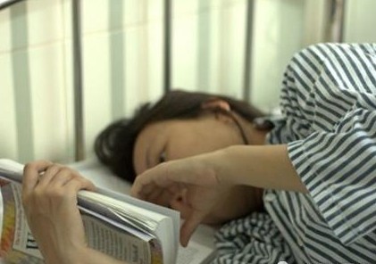 网妈亲自体验的水中分娩全过程
