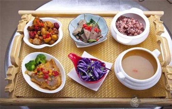 最经典的坐月子食谱 - 坐月子