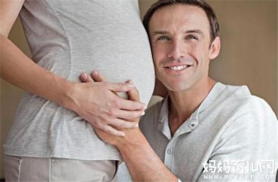 孕妇肚子别随便摸 怎样抚摸孕妇肚子才是正确