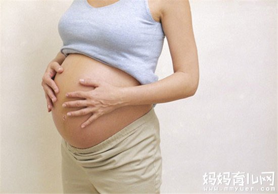 手法不当造成脐带绕颈 孕妈如何正确进行抚摸胎教
