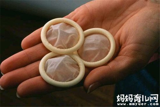 揭秘长期使用避孕套的危害  男性、女性各有不同
