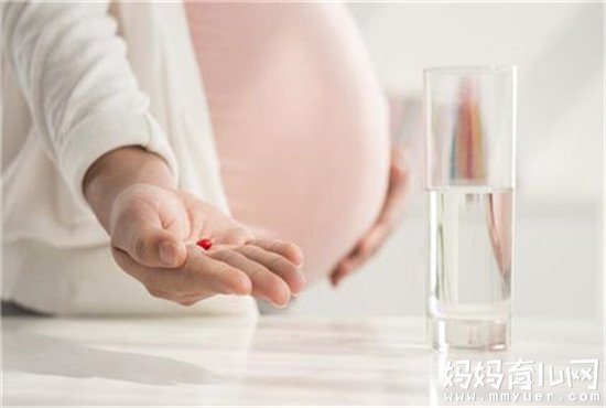 孕妇吃错药肠子都悔青了 3分钟科普孕妇可以吃哪些消炎药