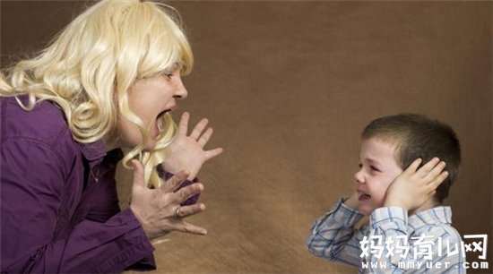 你冲孩子经常发火吗 小心你的坏情绪让宝宝患上抑郁症
