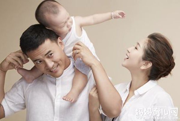 何洁与赫子铭为什么离婚的原因真相 竟有这样的隐情