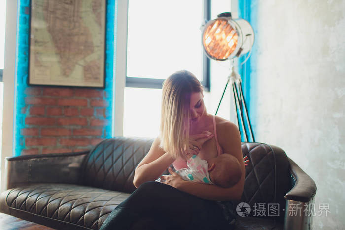 混合喂养宝宝不吃母乳_母乳喂养与宝宝健康_母乳混合喂养宝宝不吃奶粉