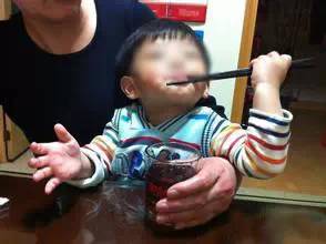 宝宝喝什么水健康_宝宝喝胡萝卜汁要煮熟吗_喝了酒要宝宝健康么