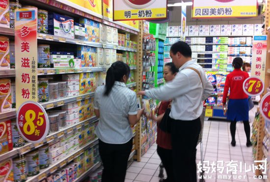 婴儿奶粉该如何选择 选购奶粉的误区妈妈们不要进