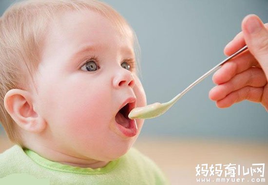 宝宝辅食添加是大事 婴儿辅食怎么添加的方法全在这