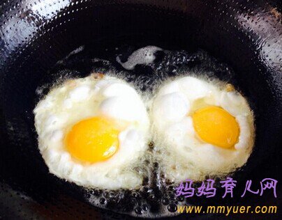儿童营养早餐搭配 黄瓜鸡蛋三明治