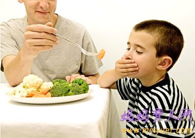孩子不肯吃饭 或是肝火旺盛惹的祸