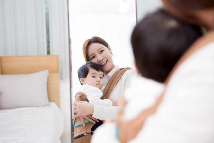 背巾、背带、腰凳用对了是抱娃神器，用错可能会伤害宝宝