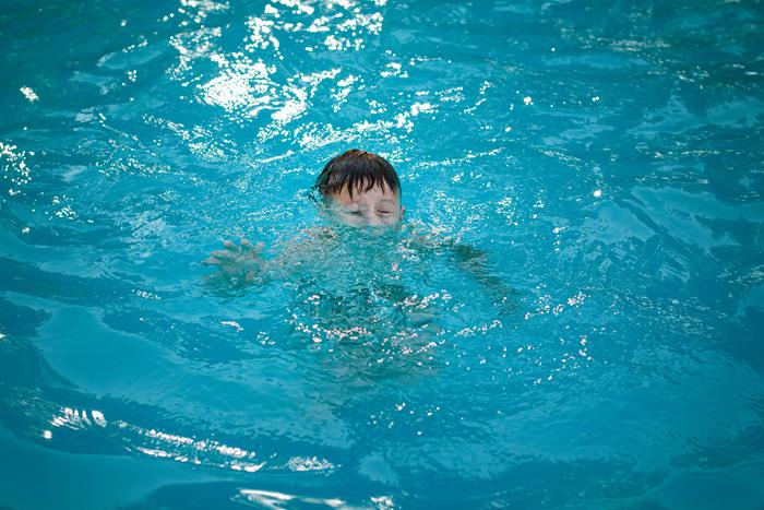 孩子溺水了怎么办？这个动作家长千万不要做
