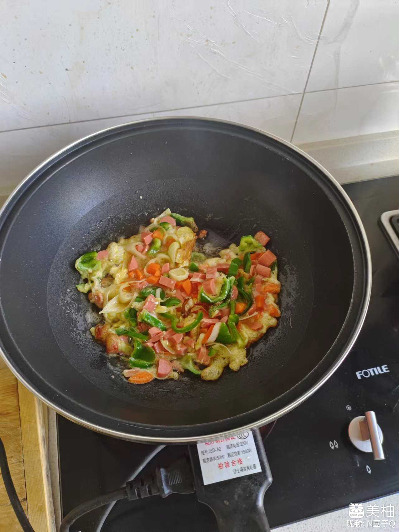 怀孕18周，老公回来做的蛋炒饭