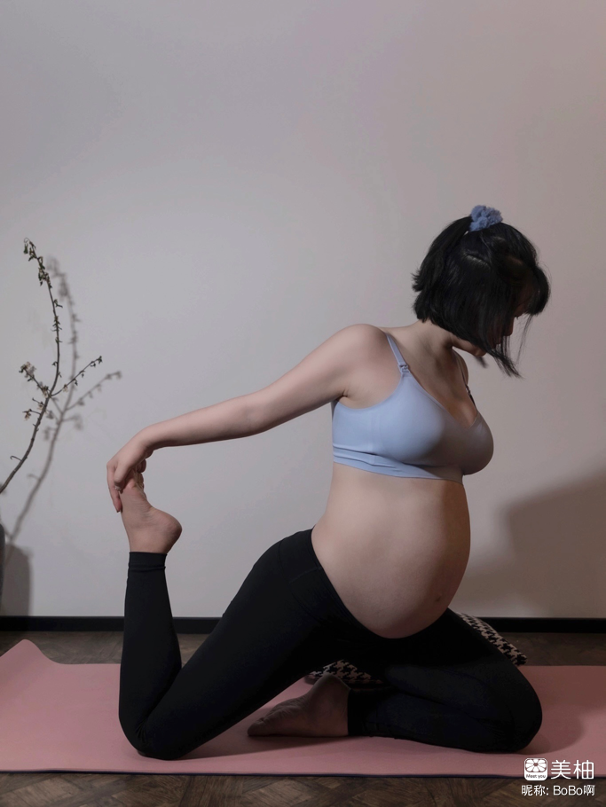 孕期日常：34岁第一胎，用运动和化妆来对抗容貌焦虑
