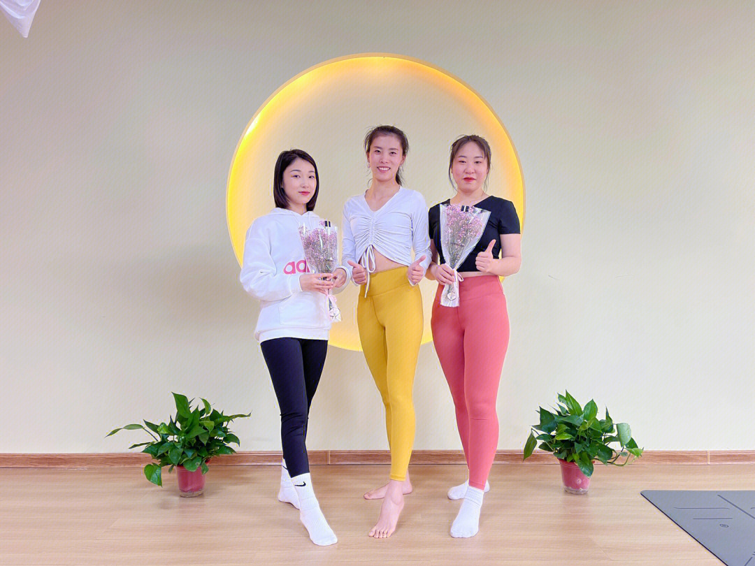孕产瑜伽教练培训_瑜伽教练培训_襄阳瑜伽教练培训