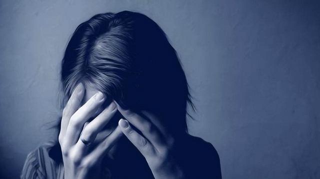 虐孕迟产延产 虐孕大肚多胎文_婚孕产育一本通_中蜂工产的卵能育王吗